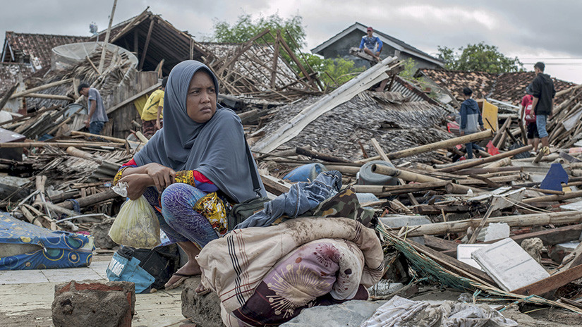 Tsunami en Indonesia deja al menos 373 muertos y casi 1400 heridos 5c20f1cde9180fa4308b4567