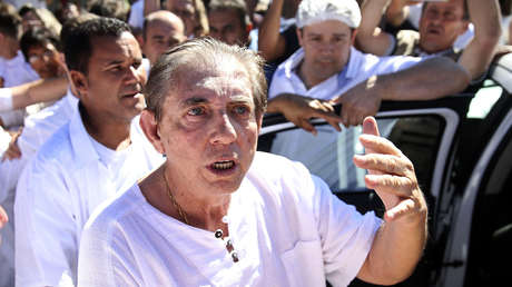Brasil: El curandero João de Deus, acusado de 300 abusos sexuales, se entrega a la Policía