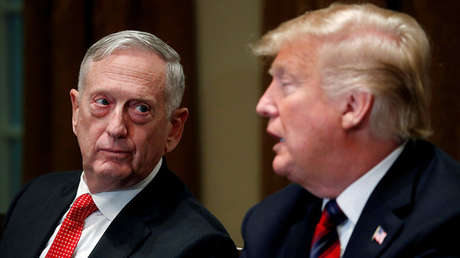 El secretario de Defensa y el presidente de EE.UU., James Mattis y Donald Trump, 23 de octubre de 2018.