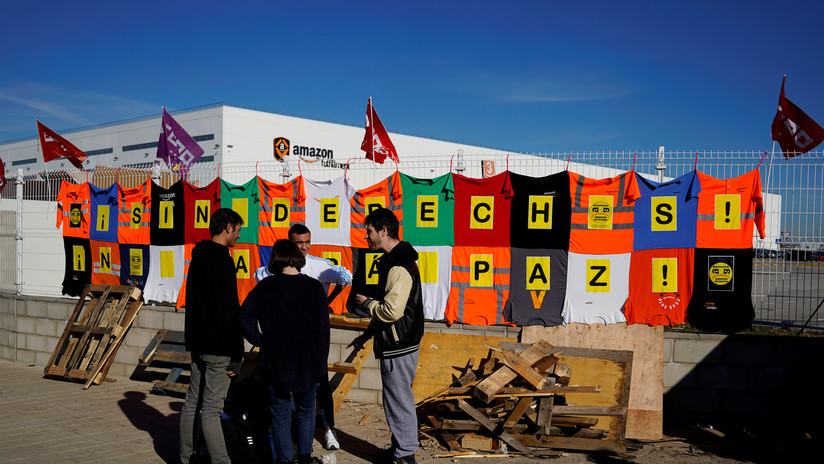 Trabajadores de Amazon en España organizan una huelga en la víspera de Día de Reyes