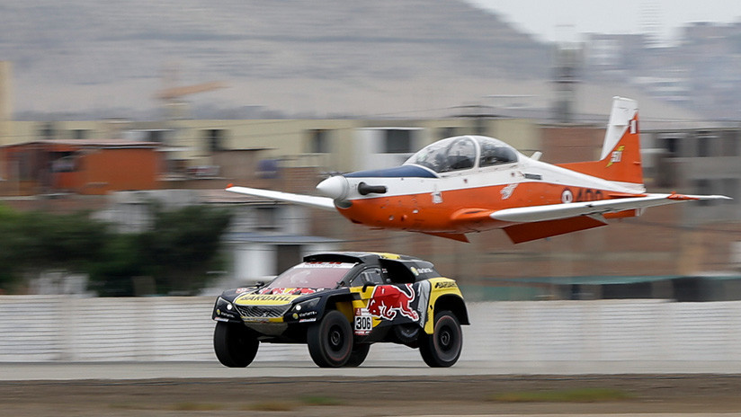 ¿Qué es más veloz, el auto de Sébastien Loeb o un avión de la Fuerza Aérea de Perú?