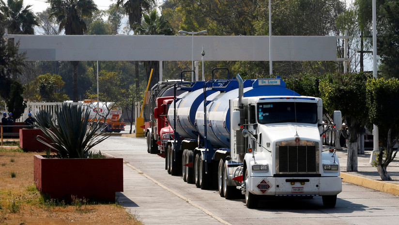 Una caravana de 3.500 camiones cisterna con gasolina se dirige de Veracruz a la Ciudad de México