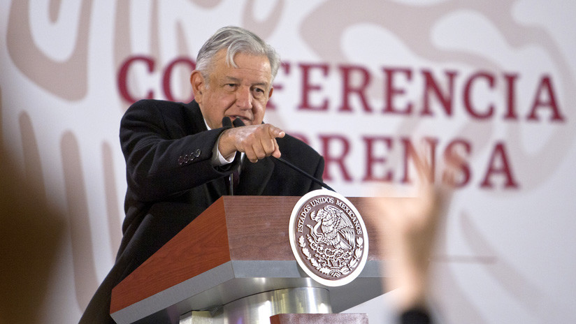 López Obrador anuncia "mercado" para vender aviones, camionetas, motocicletas y autos blindados en México