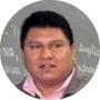 Leosmar Antonio, investigador y profesor de la etnia Terena.