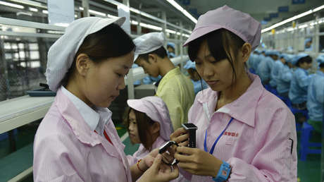 "Hagan sus productos en EE.UU.": Trump quiere que Apple deje de fabricar en China