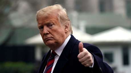 El presidente estadounidense, Donald Trump, cerca de la Casa Blanca, Washington, EE.UU., el 19 de enero de 2019.