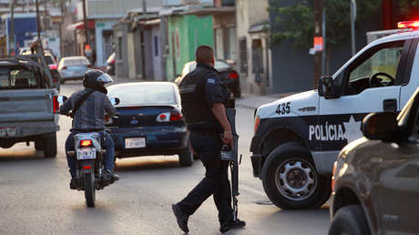 La policía patrulla las calles en Ciudad Juárez, México, el 6 de agosto de 2018.