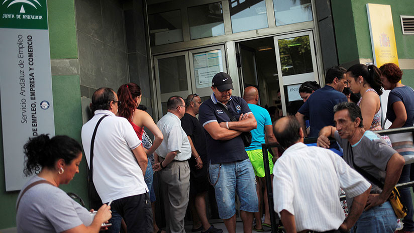 El paro registra en España su mayor incremento desde 2014