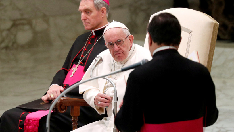 Guaidó pide ayuda al papa Francisco para salir de la crisis polÃtica en Venezuela