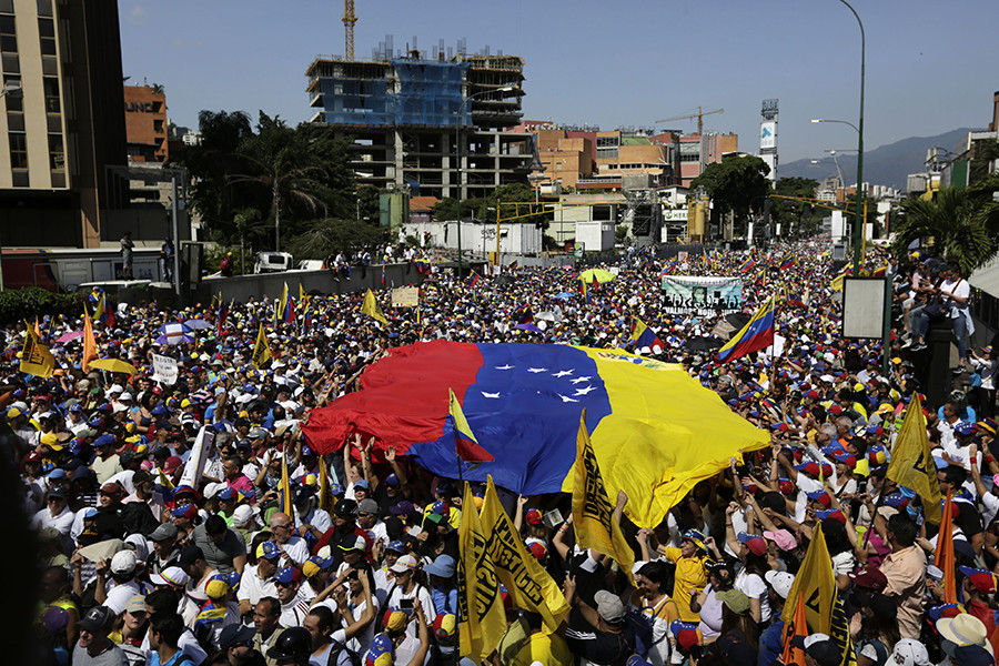 VIDEO, FOTOS: Marcha De La Oposición Venezolana En Caracas - RT