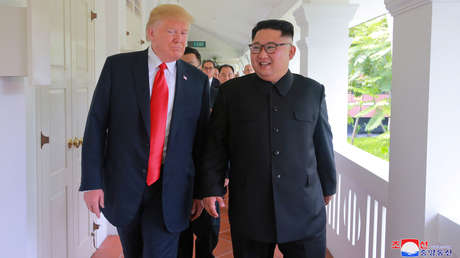 Donald Trump y Kim Jong-un en la isla de Sentosa, Singapur. Imagen difundida el 12 de junio de 2018.