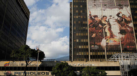 Una vista general del edificio de Petróleos de Venezuela, en Caracas. 18 de enero de 2017.