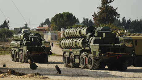 Sistemas de misiles S-400, Base Aérea de Jmeimim, Siria.