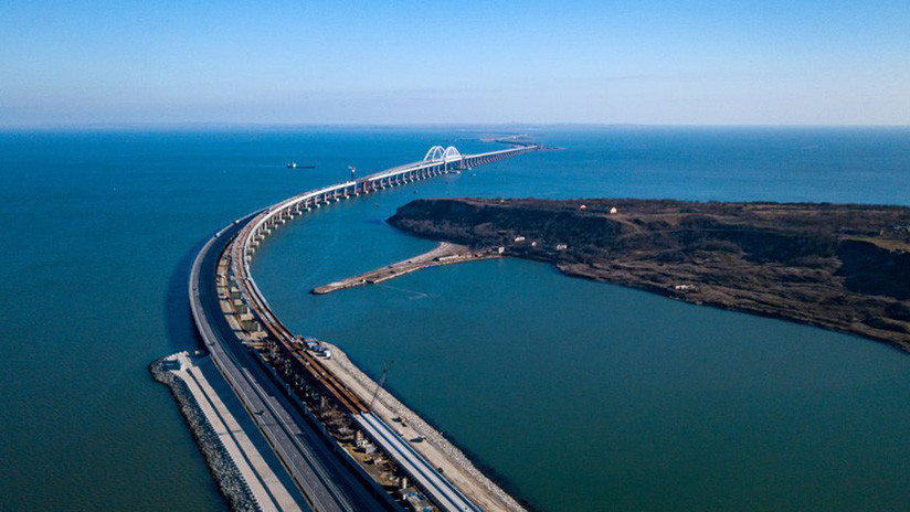 VIDEO: Completan todos los tramos de la parte ferroviaria del puente de Crimea