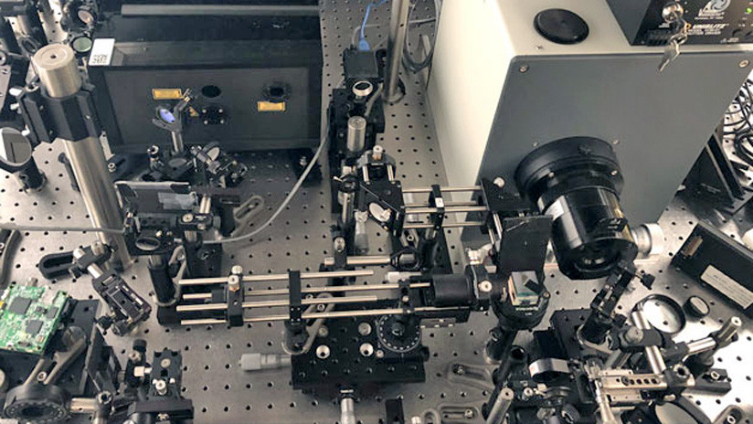 PHOTOS, VIDEOS: The world's fastest camera shoots a laser beam at the speed of light