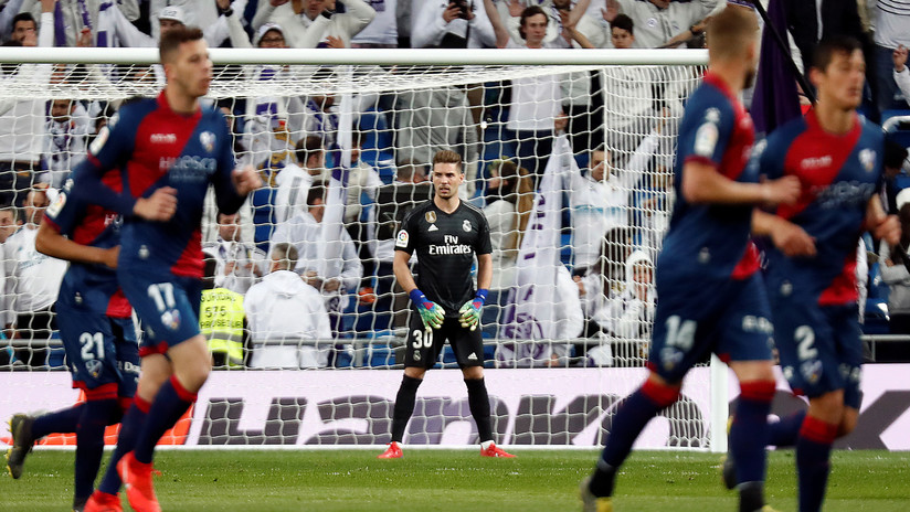 Zidane apuesta por su hijo en la portería del Real y este encaja un gol a los tres minutos
