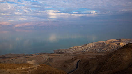 Una panorámica del mar Muerto