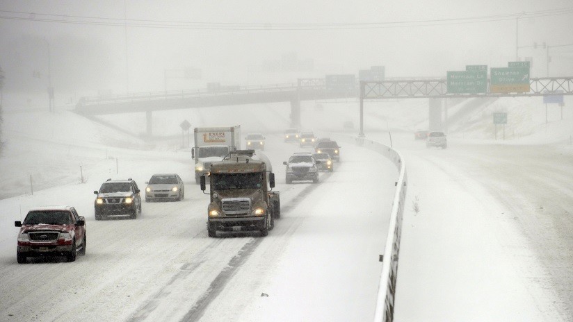 FOTOS, VIDEOS: Una tormenta de nieve "potencialmente histórica" azota EE.UU.
