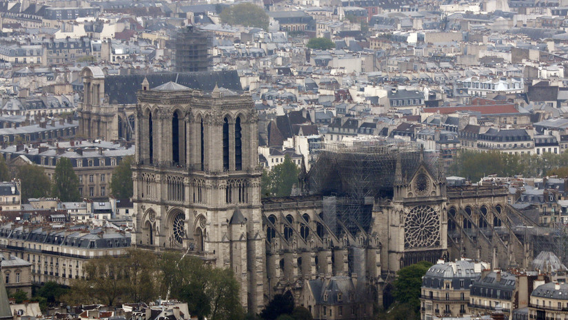 El vicario de la archidiócesis París cuenta cómo fueron los primeros minutos del incendio de Notre Dame