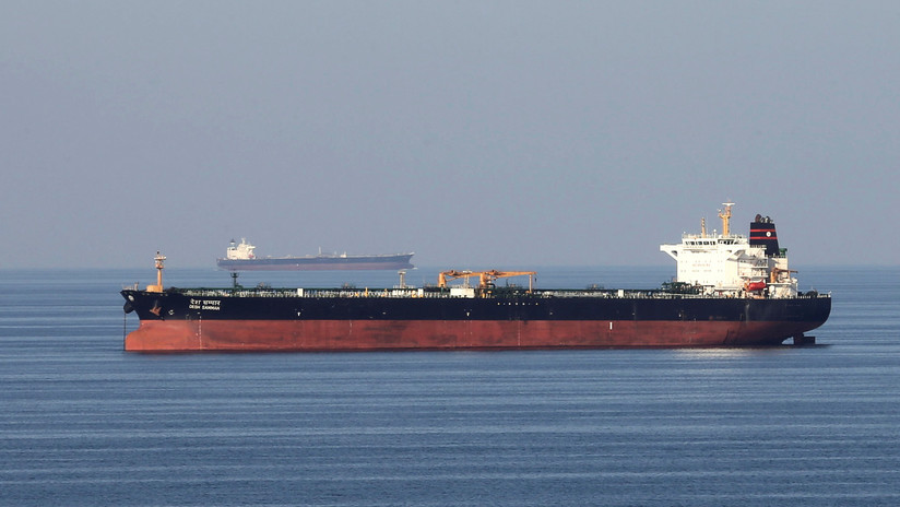 Estado Mayor iraní: "Si nuestro petróleo no se transporta por el estrecho de Ormuz, el crudo de otros países tampoco pasará"