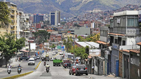 Vista del barrio de Petare en Caracas, 13 de marzo de 2019.