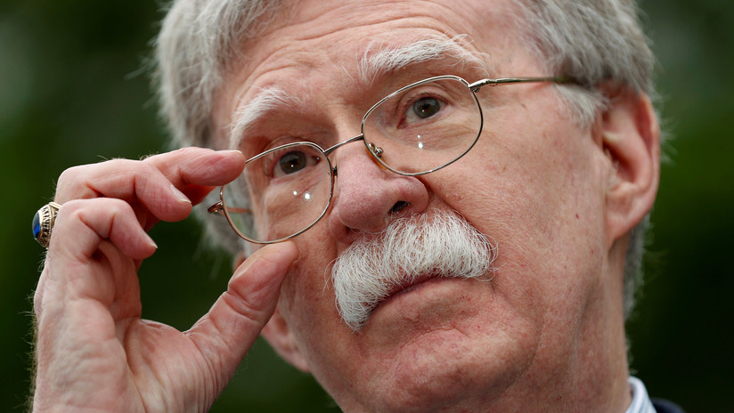 John Bolton asegura que Washington romperá los lazos entre Venezuela y Cuba