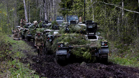 Un grupo de vehículos blindados del Ejército británico cerca de Sillamae (Estonia), el 7 de mayo de 2019.