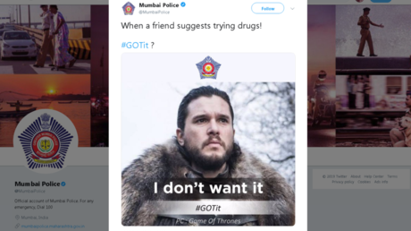 La Policía india 'recluta' a Jon Snow para una campaña contra las drogas