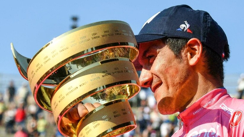 Un ciclista ecuatoriano hace historia y conquista el Giro de Italia 2019
