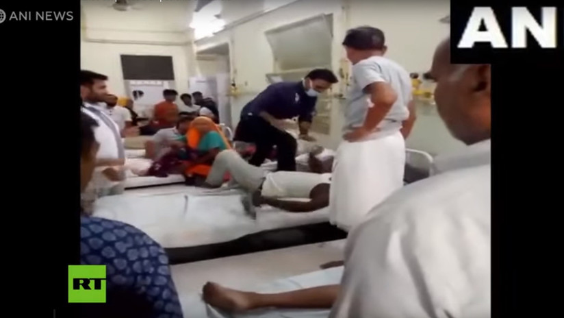 VIDEO: Un médico en la India es grabado golpeando sin piedad a un paciente