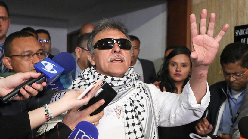 El exlÃ­der de las FARC JesÃºs Santrich juramenta como congresista en Colombia