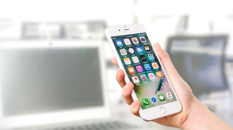 Tim Cook: "No creamos el iPhone para que lo estés usando todo el tiempo"