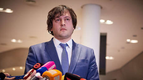 El presidente del Parlamento de Georgia dimite en medio de las protestas antigubernamentales