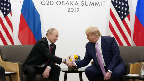 El presidente ruso Vladímir Putin y el estadunidense, Donald Trump.