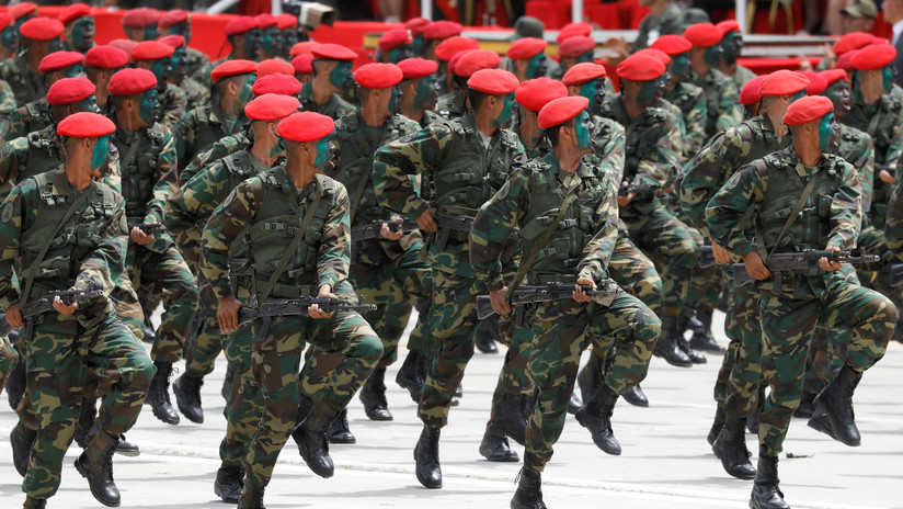 Maduro en desfile militar: 