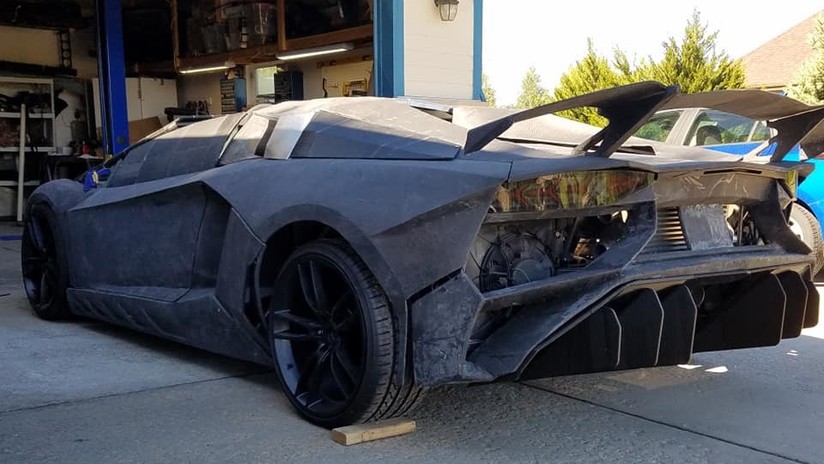 VIDEO, FOTOS: Un físico está imprimiendo en 3D un Lamborghini Aventador