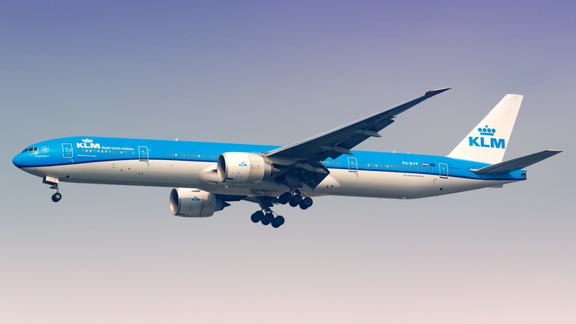 VIDEO: Un Boeing 777 de KLM aborta el aterrizaje en el último segundo 