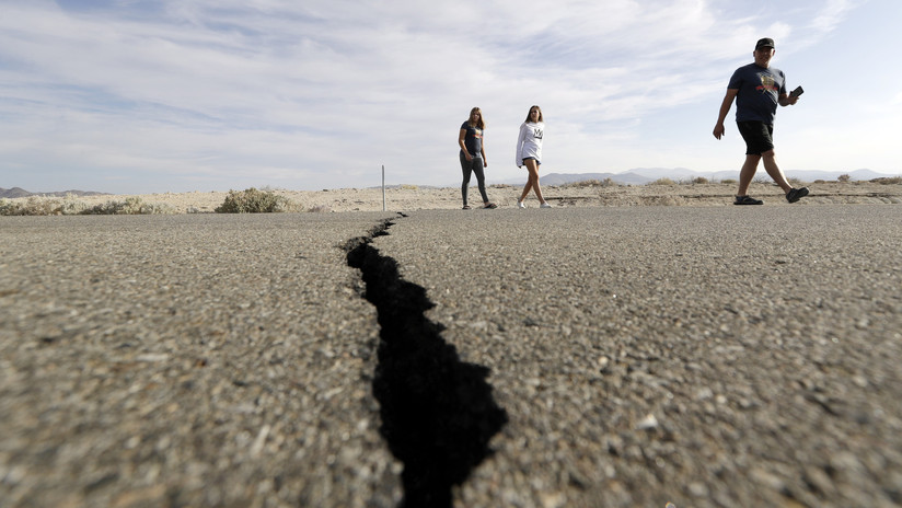 FOTOS: El terremoto de California deja una gigantesca grieta visible desde el espacio