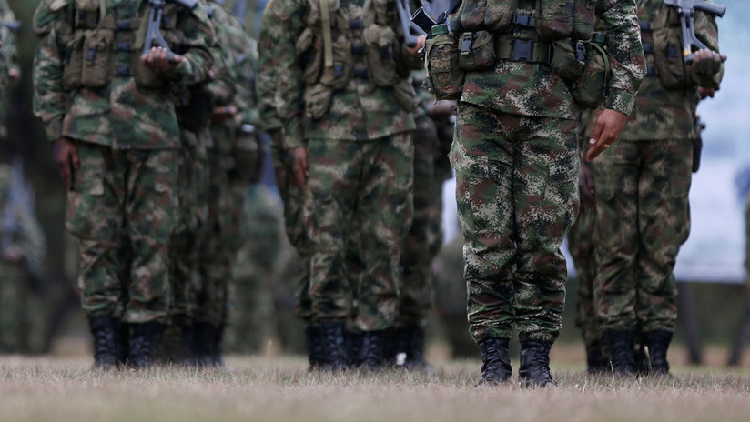 12 militares detenidos y tres altos mandos retirados de sus cargos: Â¿quÃ© estÃ¡ pasando en el EjÃ©rcito colombiano?