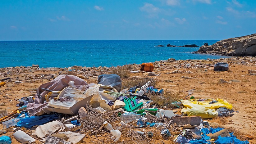 Ecologistas retiran casi 40 toneladas de basura del Pacífico en menos de un mes