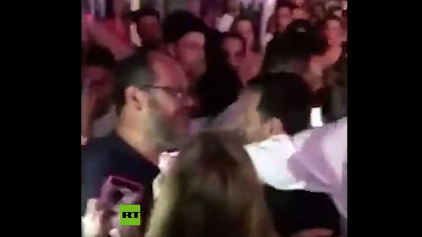 VIDEO: Custodios evitan que Lionel Messi sea agredido en una discoteca de Ibiza