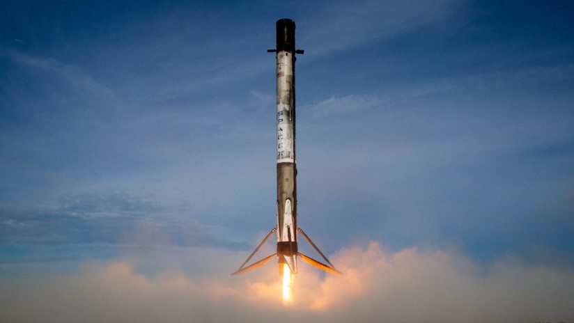 VIDEO: Una parte del cohete Falcon 9 regresa a la Tierra y genera dos estampidos sónicos