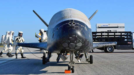 La nave espacial no tripulada X-37B.