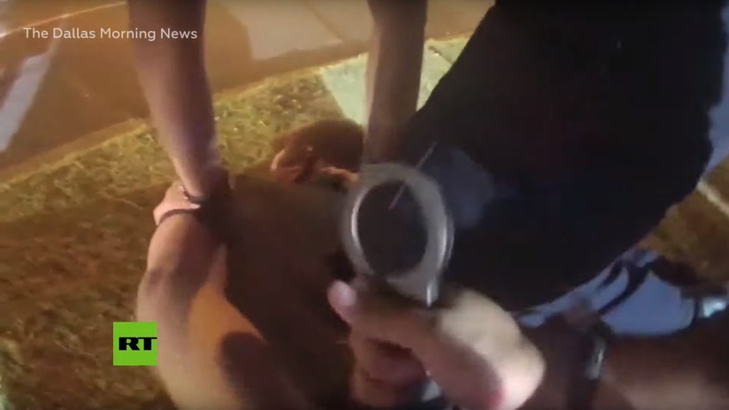 VIDEO: Policías en EE.UU. bromean mientras retienen a la fuerza a un enfermo mental minutos antes de su muerte