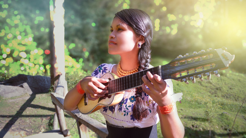 La joven kichwa que venciÃ³ al racismo para ser cantante de jazz (y lo fusiona con ritmos andinos)