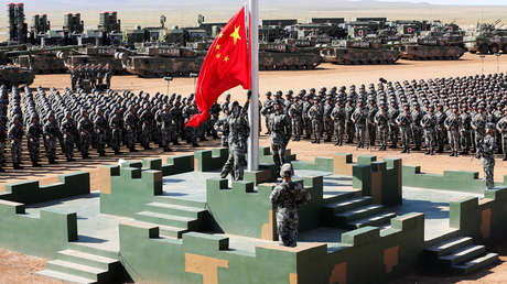 Desfile por el 90.º aniversario de la fundación del Ejército Popular de Liberación de China en la base militar de Zhurihe, el 30 de julio de 2017.