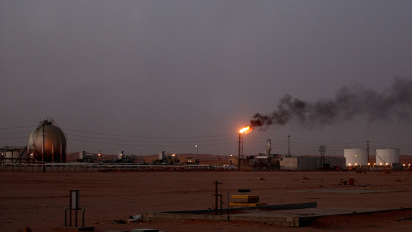 Las instalaciones petroleras de Arabia Saudita, entre los objetivos de los rebeldes hutíes de Yemen