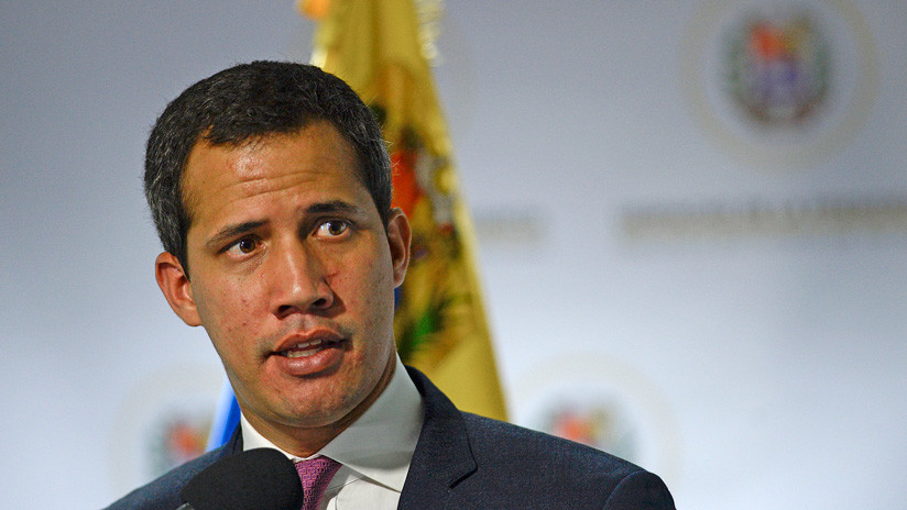 Fiscal de Venezuela desvela nuevas fotografías de Guaidó con narcoparamilitares de Colombia