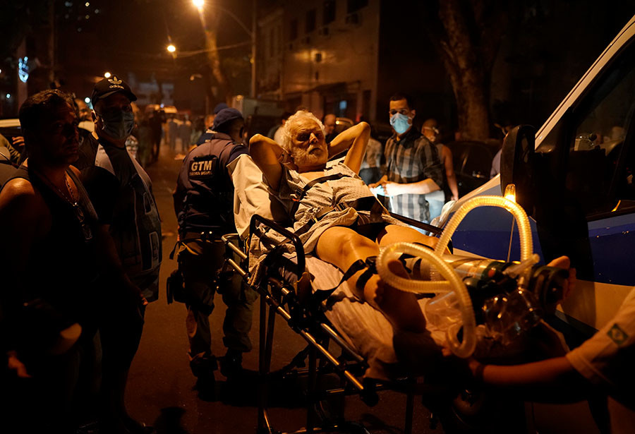 Incendio en un hospital de Río de Janeiro deja al menos 11 muertos