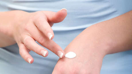 Una mujer estadounidense cae en coma tras usar una crema antiedad contaminada